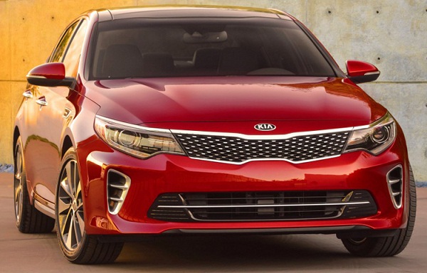 سيارات سيدان 2016